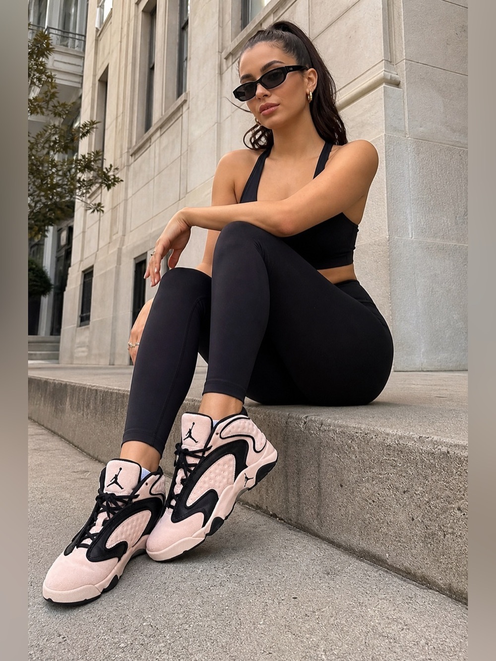 Air Jordan OG “Barely Rose / Black” Women’s Sneakers – Size 8 💗💗